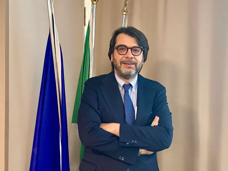 Borsa di studio: Dinamiche evolutive dei passaggi generazionali nelle aziende familiari Borsa di studio: Dinamiche evolutive dei passaggi generazionali nelle aziende familiari